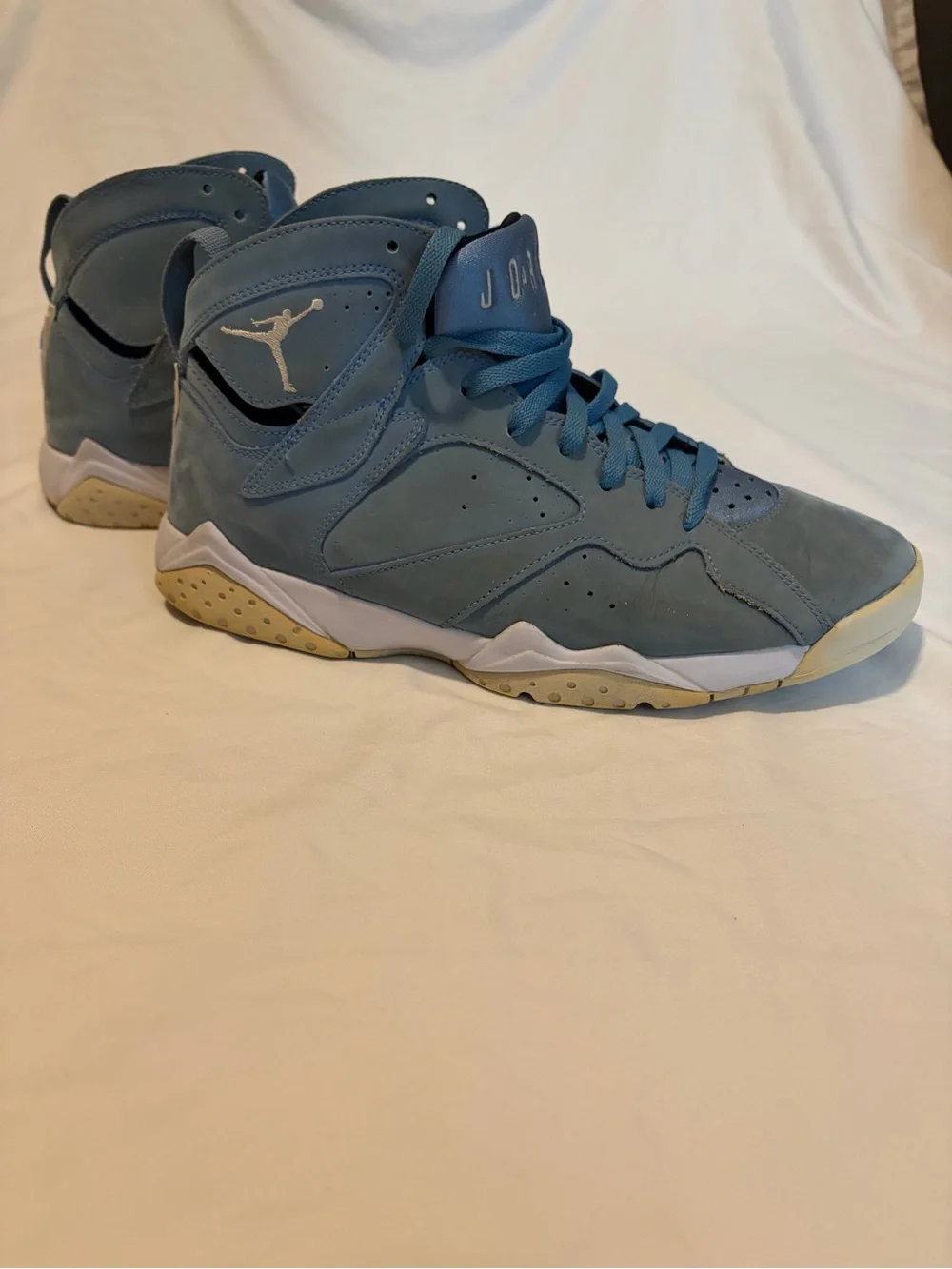 Air Jordan 7 Retro Suede Pantone Blue/White/Sail Sneakers size 9.5 Men’s Jordans